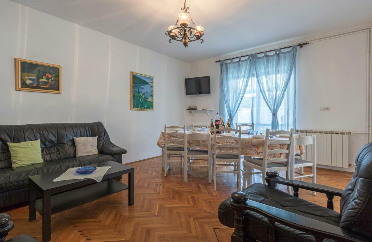 Vila Lokvanj Ližnjan Kültér fotó
