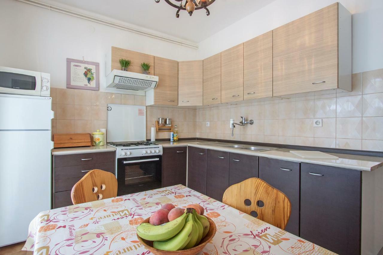 Vila Lokvanj Ližnjan Kültér fotó