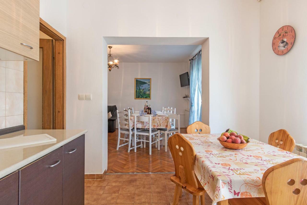 Vila Lokvanj Ližnjan Kültér fotó
